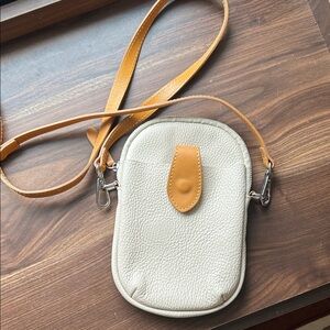 DIVINA FIRENZE ITALY Amanda GENUINE Leather Crossbody Bag Latte & Miele